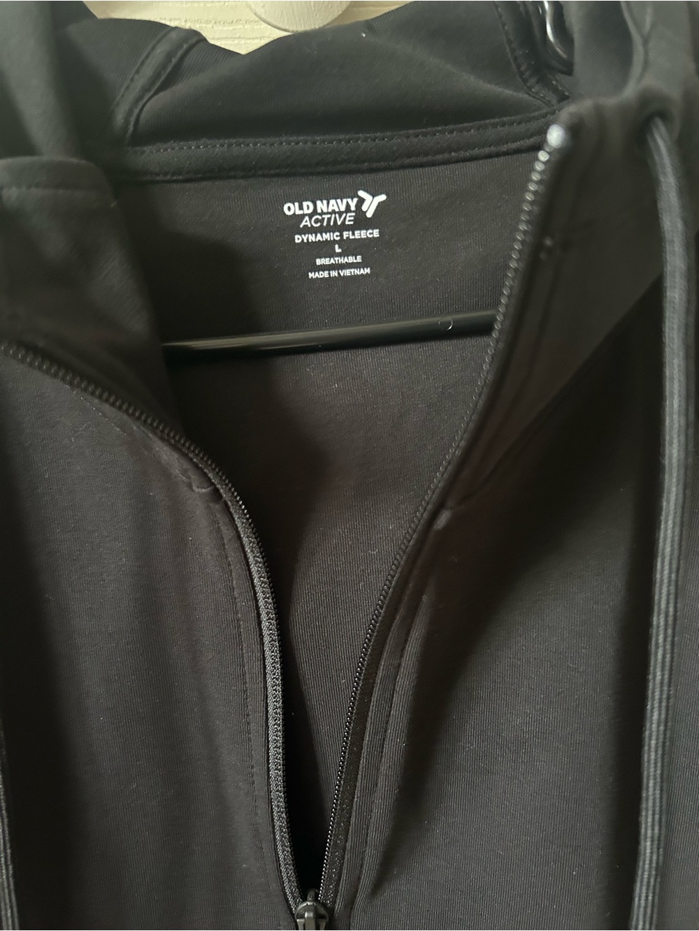 Old Navy Dynamic Fleece Black Zip-Up Hoodie with Hood and Pockets - Picture 2 of 4